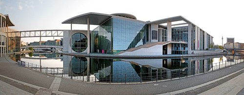 Panorama Marie-Elisabeth-Lueders-Haus at the Spreebogen