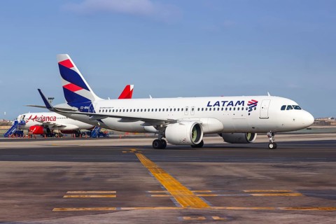 An Airbus A320neo of LATAM with the registration CC-BHA at Lima Airport