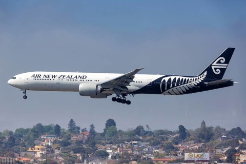 An Air New Zealand Boeing 777-300ER with registration number ZK-OKR at Los Angeles Airport