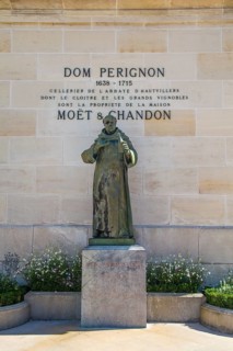 Monument to the champagne inventor Dom Perignon