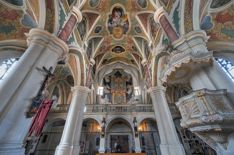 Organ loft