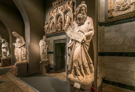 The Prophet Simeon and other original sculptures of the cathedral facade