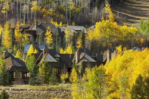 Aspen condos amidst the changing aspen pines