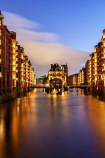 Moated castle Speicherstadt castle Textfreiraum Copyspace at night in Hamburg