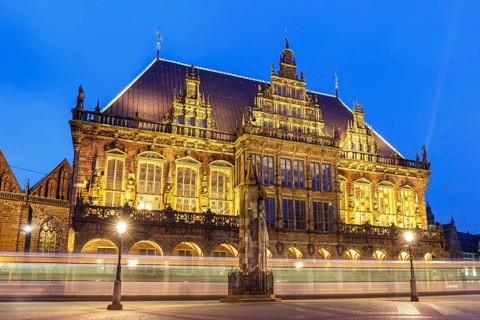 Marketplace Bremen City Hall Roland by night in Bremen