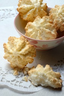Coconut macaroons in shell