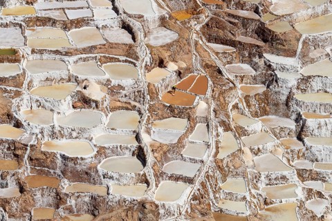 Terraces for salt extraction