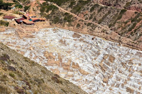 Terraces for salt extraction