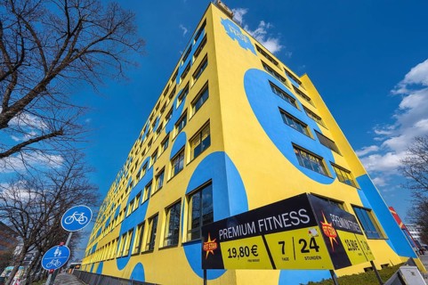 Blue-yellow facade