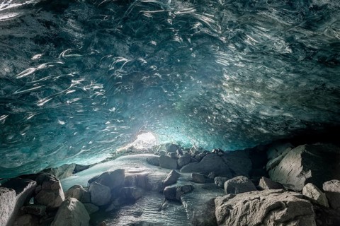 Glacier cave