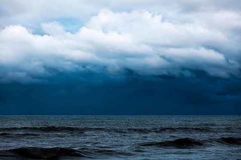 Rough sea