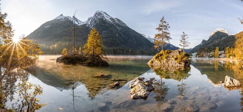 Sunrise at Hintersee with fog