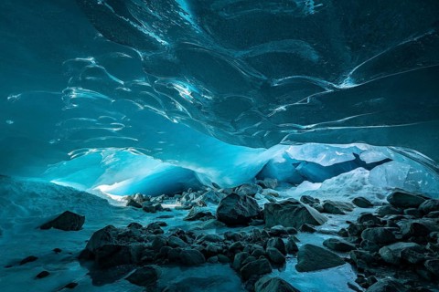 Glacier cave
