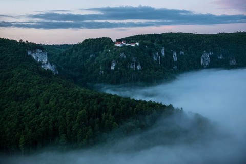 View from Eichfelsen to Wildenstein Castle with morning fog