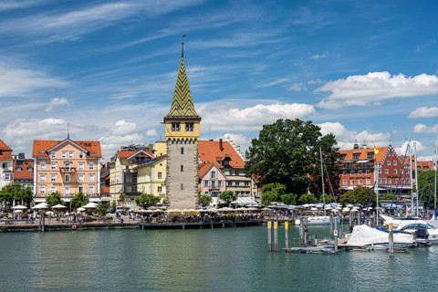 Harbour with Mangturm
