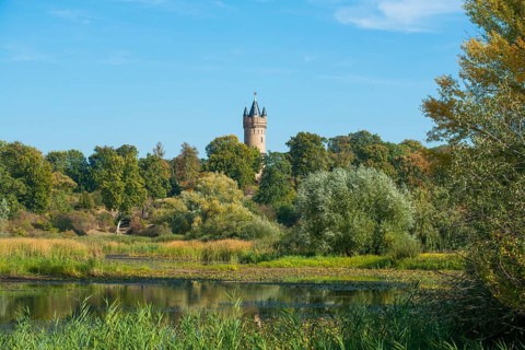 Kindermann Lake and Flatow Tower