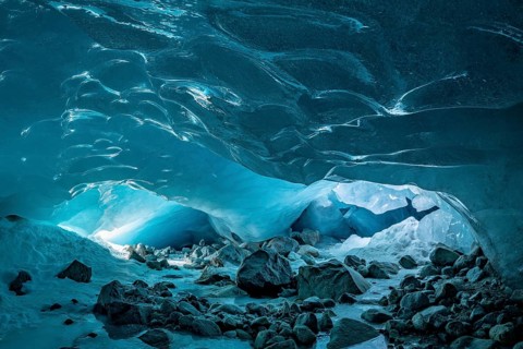 Glacier cave