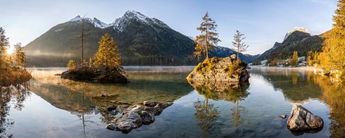 Sunrise at Hintersee with fog