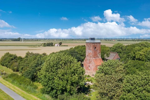 Aerial view with the Ochsenturm as a remnant of the former medieval church