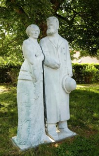 Friedrich Nietzsche and mother by Klaus Friedrich Messerschmidt