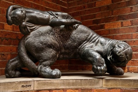 Sculpture Panther