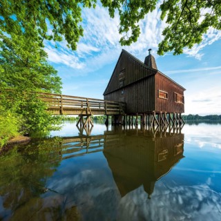 The pile house in the house pond