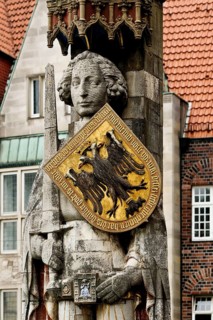 Bremen Roland in front of historic gabled houses