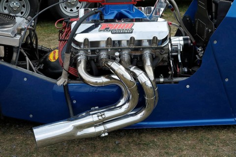 Nitro fuel engine of a race car