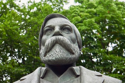 Friedrich Engels
