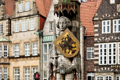 Bremen Roland in front of historic gabled houses