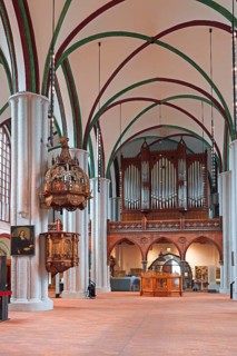 Organ loft in the renovated Nikolaikirche