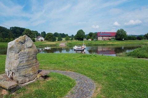 Weserstein and Gewissenruh ferry on the Weser