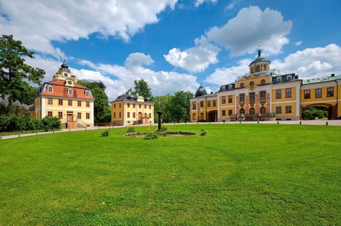 Cavalier houses and palace