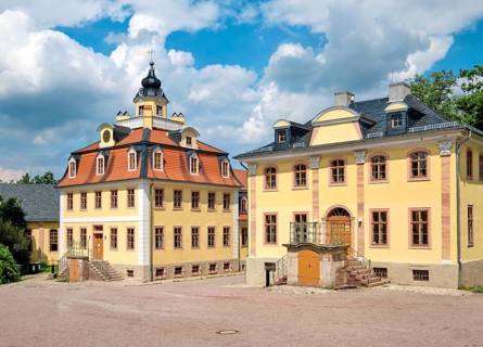 Cavalier houses