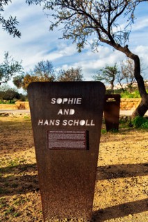 Memorial plaque for Sophie and Hans Scholl and the White Rose