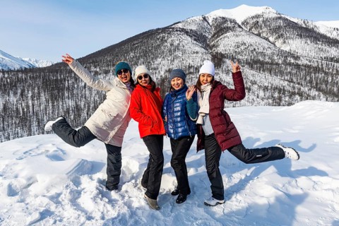Local Yakutian girls posing