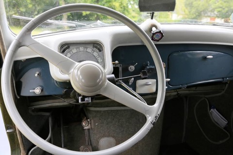 Oldtimer Citroen Traction 11 BL legere from 1957 in black