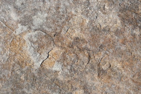 Stone pattern in a dry riverbed