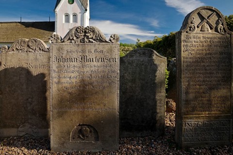 Talking gravestones at the cemetery in front of St. Clemens church