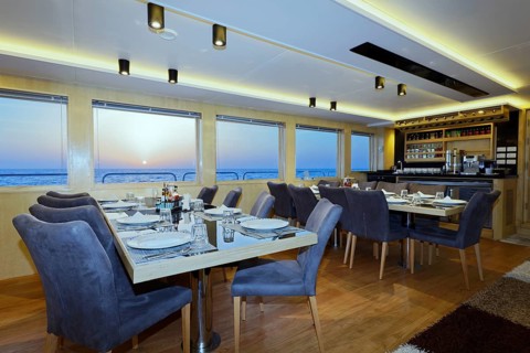 Main Deck Restaurant