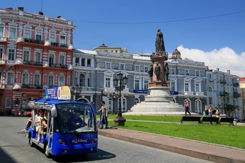 Catherine Square with monument to Tsarina Catherine II