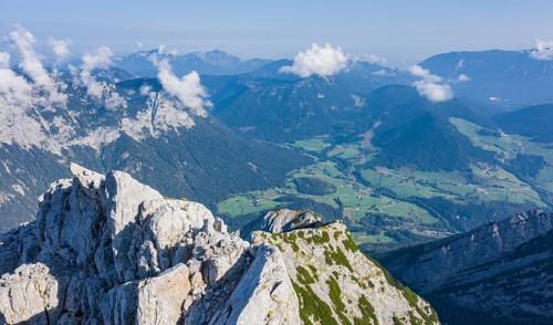 View into the valley on the way to the Hochkalter
