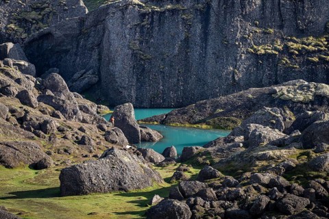 Turquoise water basin