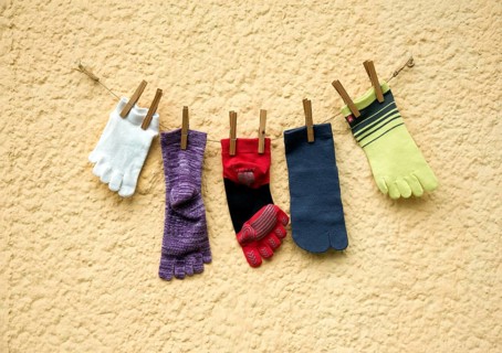 5 different colourful knitted socks