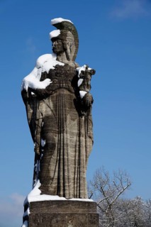 Statue of Pallas Athena on the Maximiliansbruecke