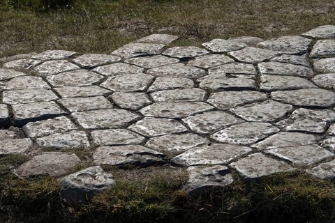 Glacier-carved basalt columns