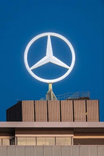 Mercedes star