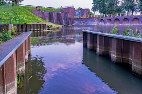 Lock on the Nogat river in the village of Biala Gora