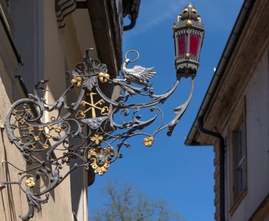 Historic nose sign of a former pub
