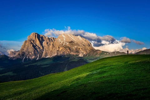 View of the peaks of the Langkofel (left) and the Plattkofel (right)